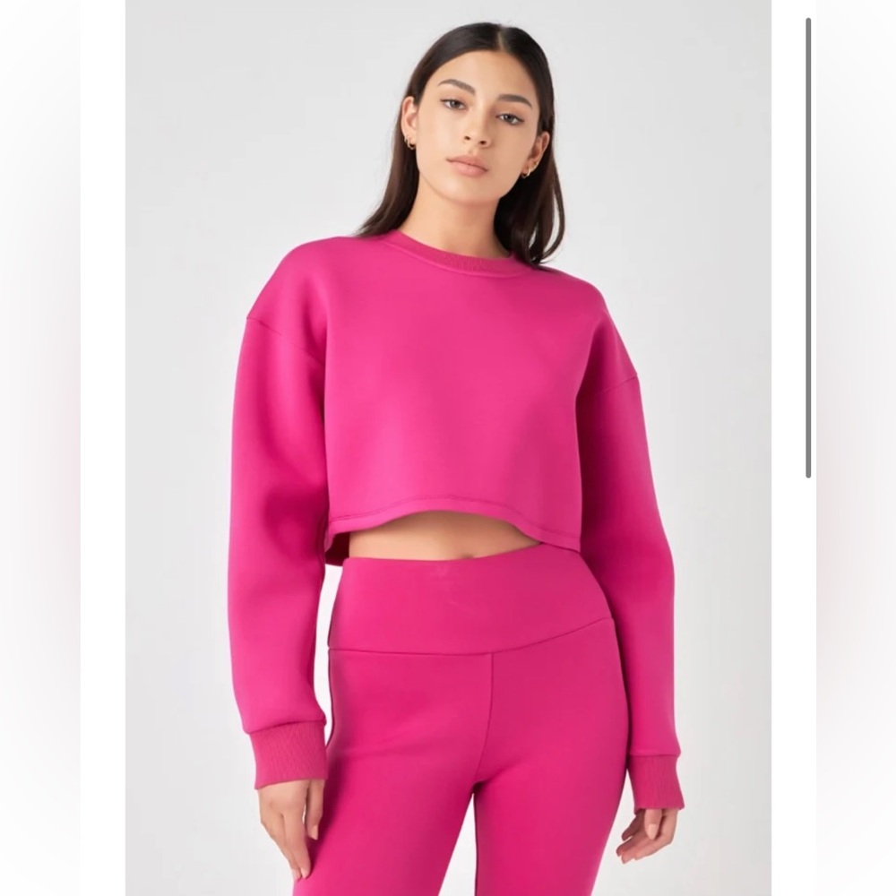 Grey Lab Cropped Scuba Crewneck in Fuchsia